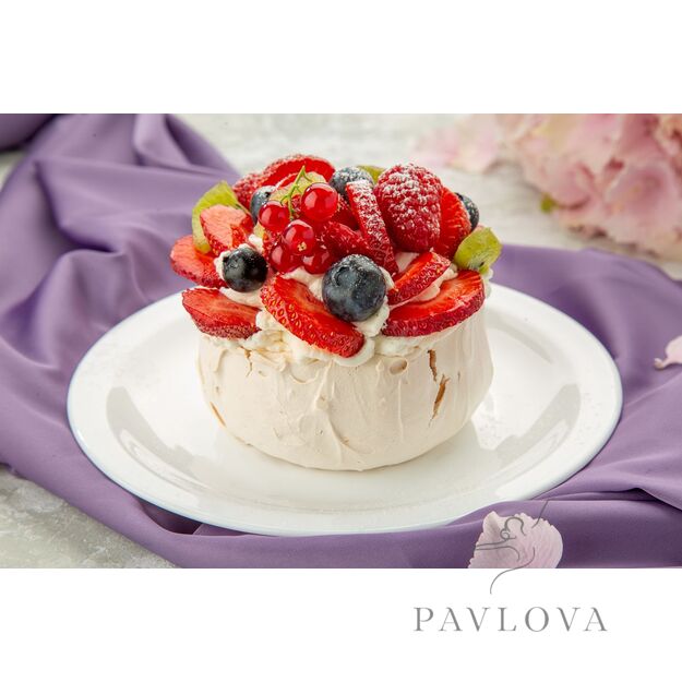 Mini - tortas Pavlova, klasikinis uogų miksas