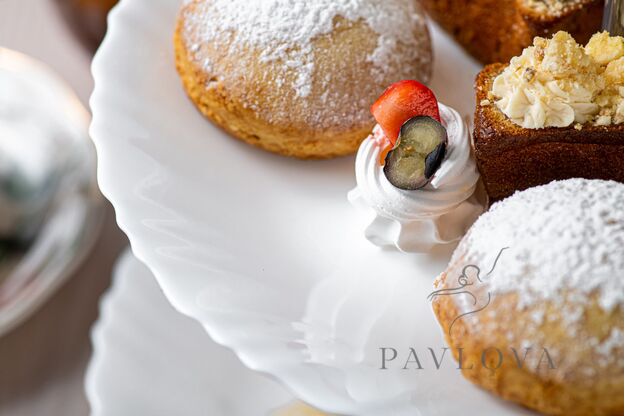 Popietės arbatėlė su šampanu (Champagne Afternoon Tea)  