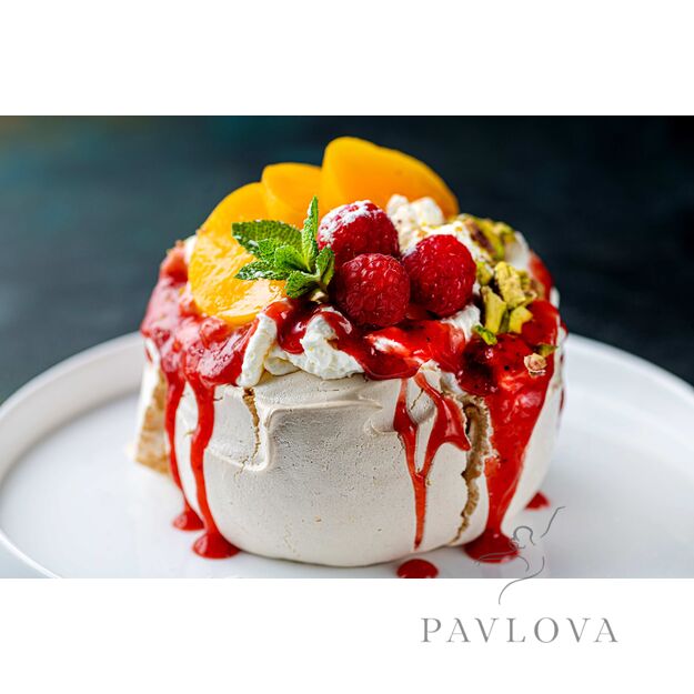 Mini - tortas Pavlova su pistacijomis